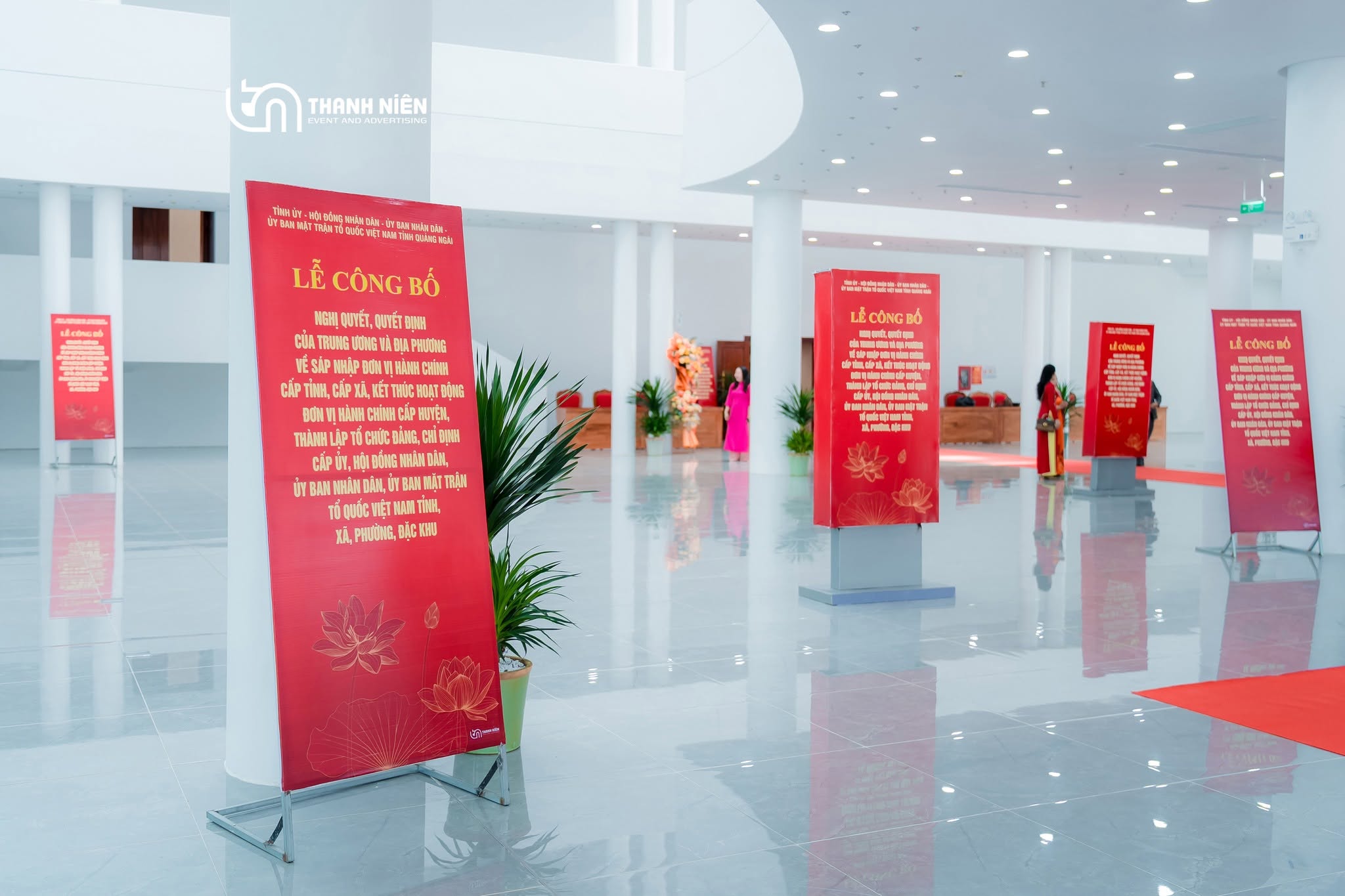 tổ chức sự kiện