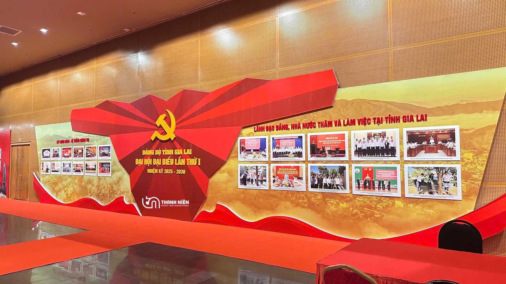 tổ chức sự kiện