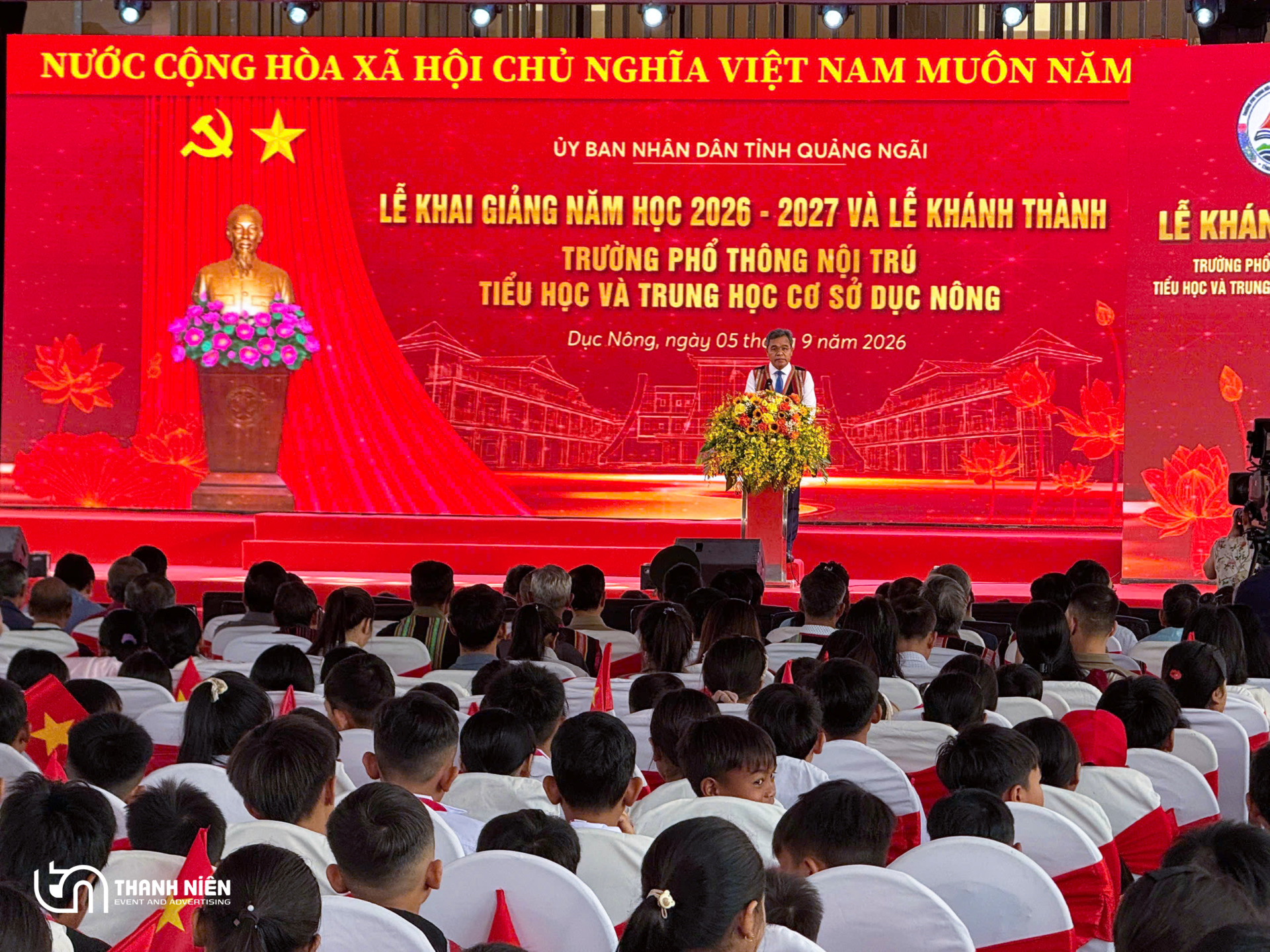 tổ chức lễ khai giảng