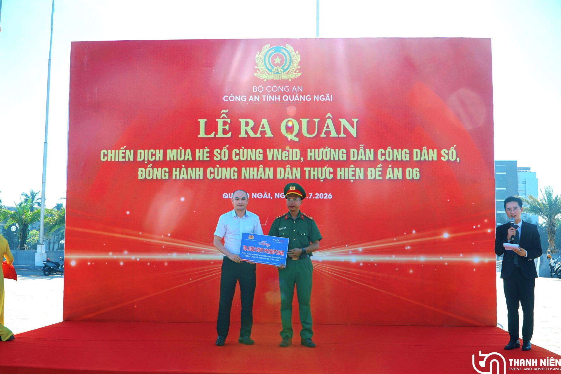 Lễ ra quân Chiến dịch Mùa hè số cùng VNeID tại Quảng Ngãi