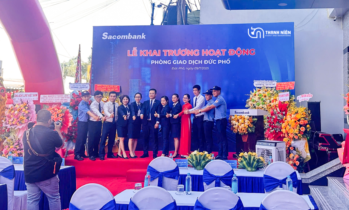 Khai trương Sacombank Đức Phổ