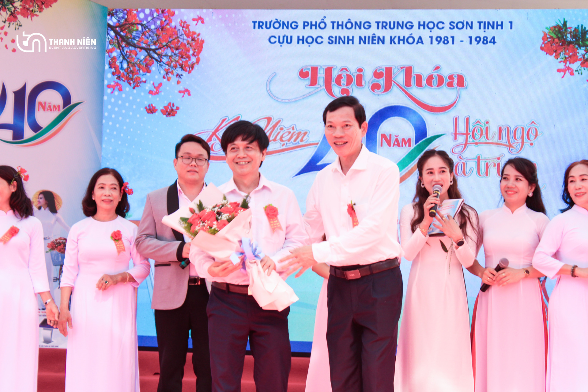Hội khóa 40 năm trường THPT Sơn Tịnh 1