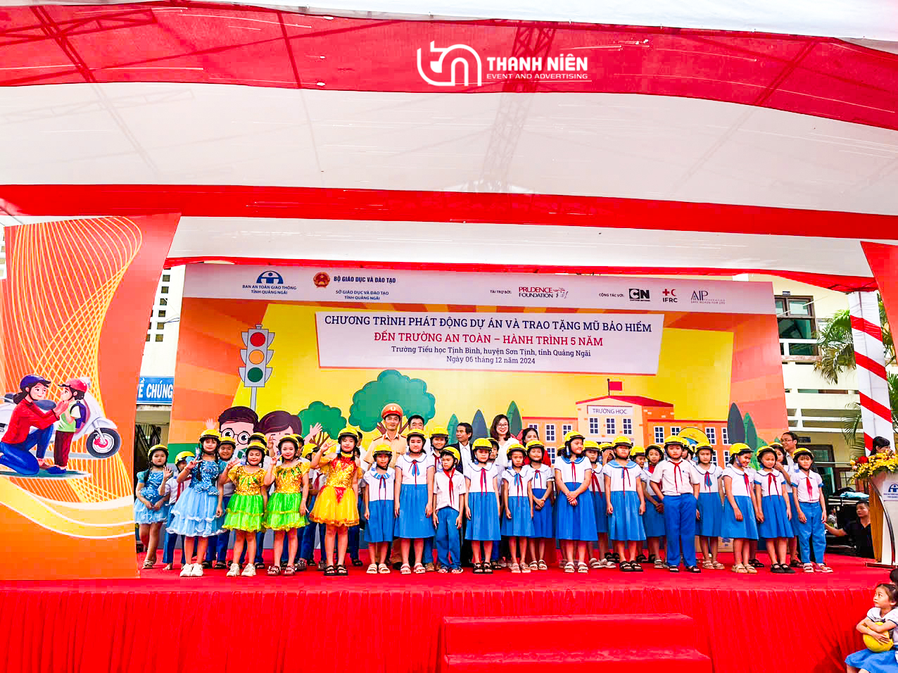 Chương Trình Phát Động Dự Án Và Trao Tặng Mũ Bảo Hiểm - Đến Trường An Toàn - Hành Trình 5 Năm